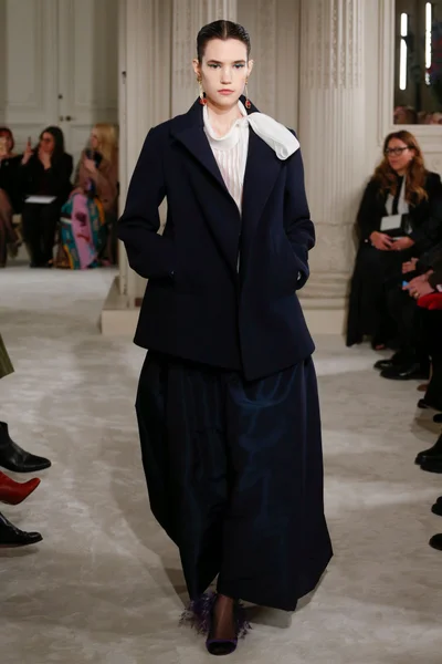 Look 14
